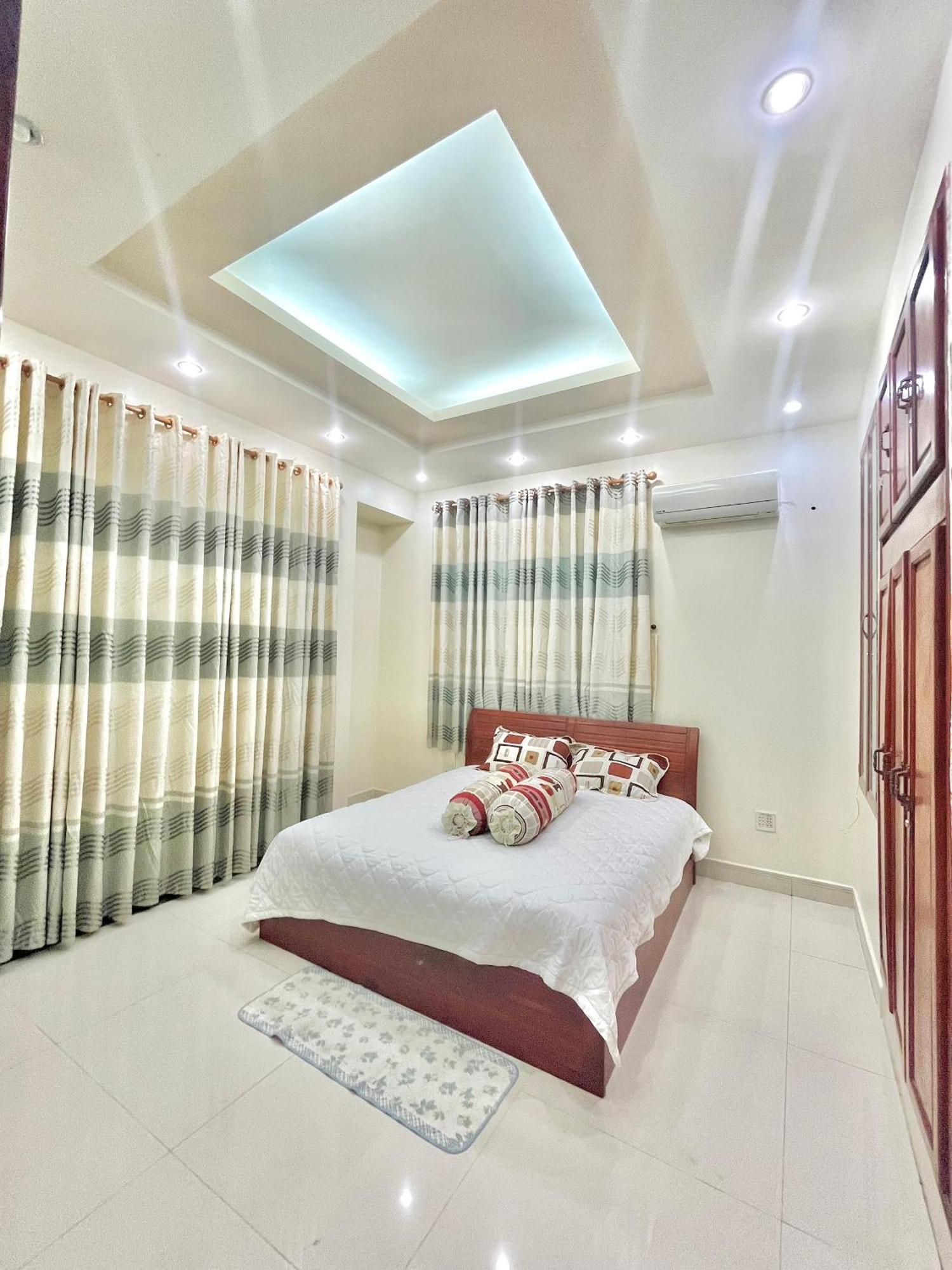 Cherry Homestay - Hoang De Motel Chau Doc Exterior photo